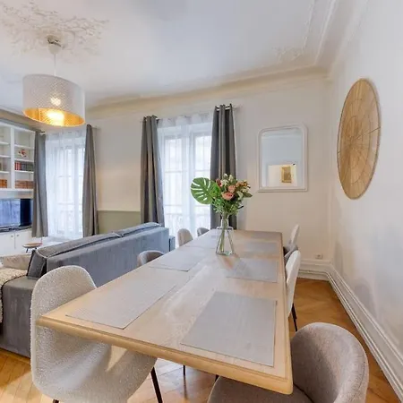 « la Cour Royale » Prestigieux A 50m Du Chateau De Апартаменты *