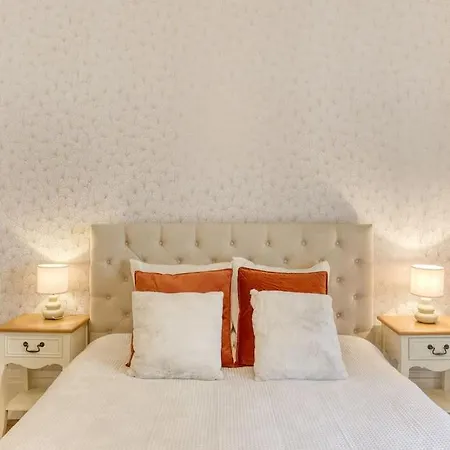 « la Cour Royale » Prestigieux A 50m Du Chateau De * Версаль