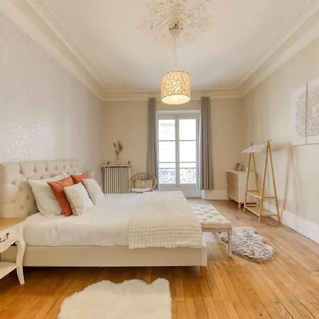  la Cour Royale   Prestigieux à 50m Du Château De Apartamento Versalhes