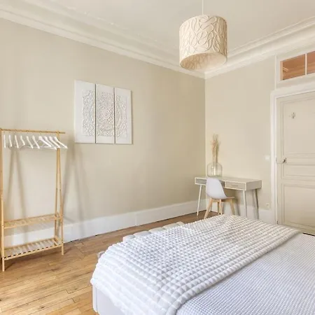 « la Cour Royale » Prestigieux A 50m Du Chateau De